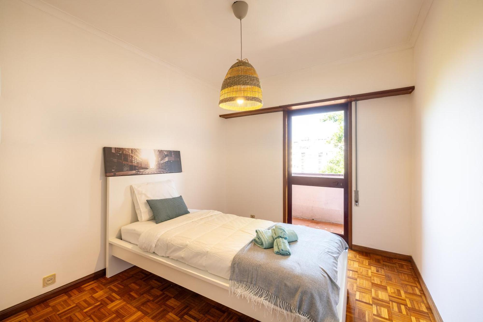 Boavista Premium With Ac, Terrace- Parking ,Supermarket And Metro T3 Apartment Porto Exterior photo